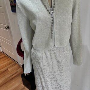 St John skirt suit jacket metallic silver champagne 10 Medium evening embellishe
